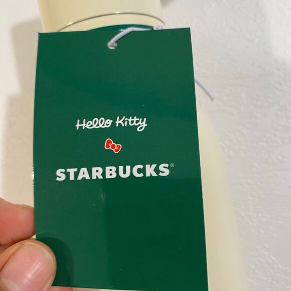 Hello Kitty x Starbucks Cream Stainless Steel Water Bottle | Limited Edition Col - Picture 4 of 7